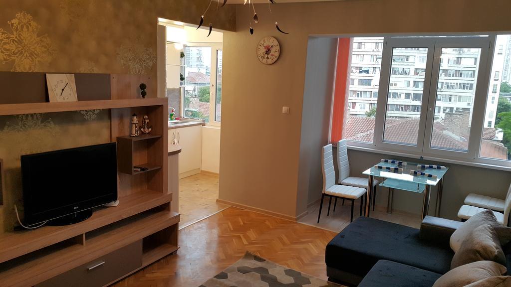 Apartment Plamen Delux Burgas Extérieur photo